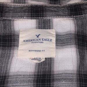american eagle black and white flannel